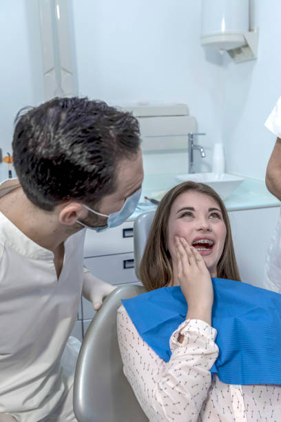 Best Emergency Tooth Extraction in Louise, TX